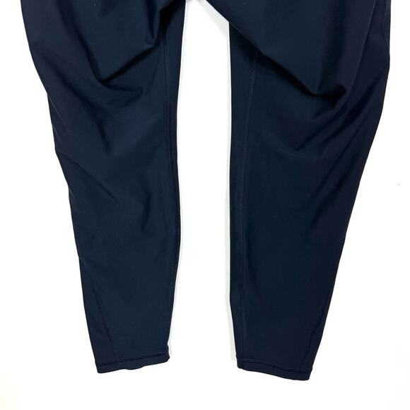 Old Navy Active Powersoft High-Rise Leggings - Picture 7 of 7